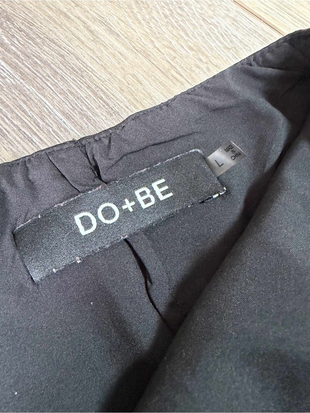 DO+BE Black Ruffle Mini Skirt/Skort - Picture 2 of 8